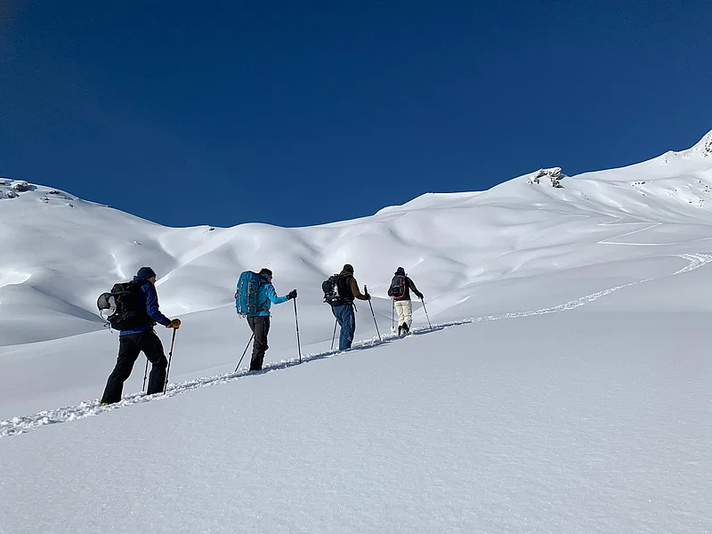 Sports de neige, raquettes, ski | Lara Mandioni Sports de neige, raquettes, ski | Lara Mandioni
